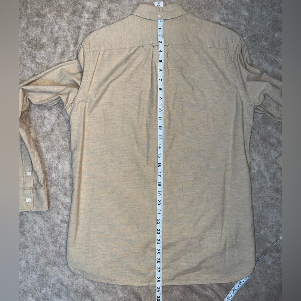 H&M Men’s Tan Casual Button Down Shirt. Small - Picture 9 of 11